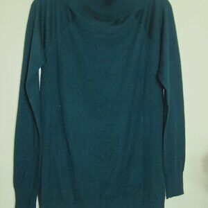 MAURICES-Women Sweater Size S-Dk. Green-Cut Out Neck Viscose Stretch-NEW TAGS
